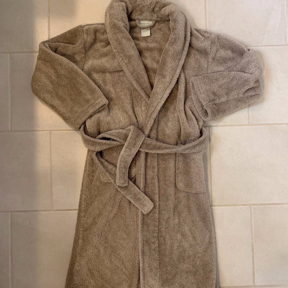 VGUC Pottery Barn Robe Size S